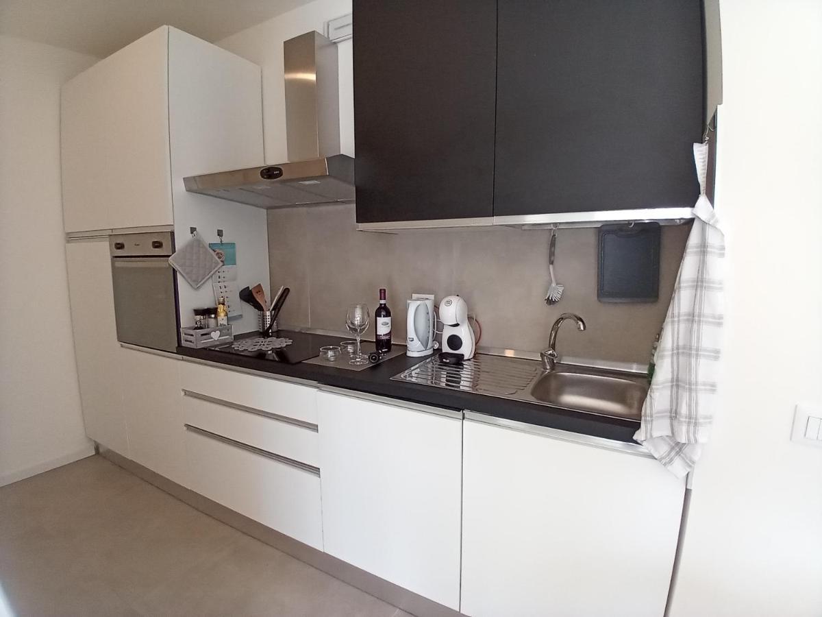 Mirasole Holiday House Leggiuno Bagian luar foto